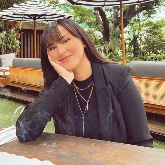 Potret Terbaru Selena Alesandra