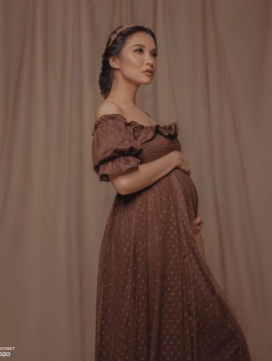 Seperti melansir KapanLagi.com, Selasa (9/6/2020), Chelsea menceritakan ketakutannya hamil di masa pandemi ini. Bahkan, ia sampai stress yang mengakibatkan pola tidurnya menjadi terganggu.(Instagram/chelseaoliviaa)