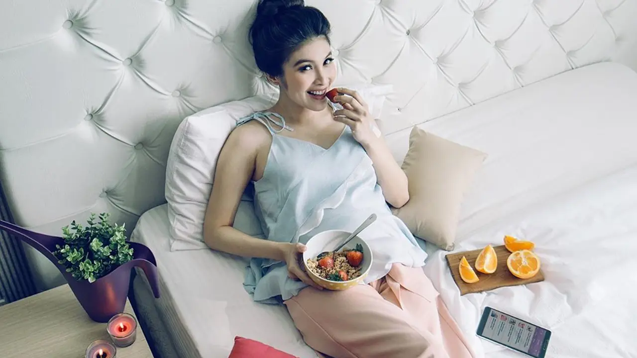 Gaya Modis Sandra Dewi Menjelang Kelahiran Buah Hati Kedua