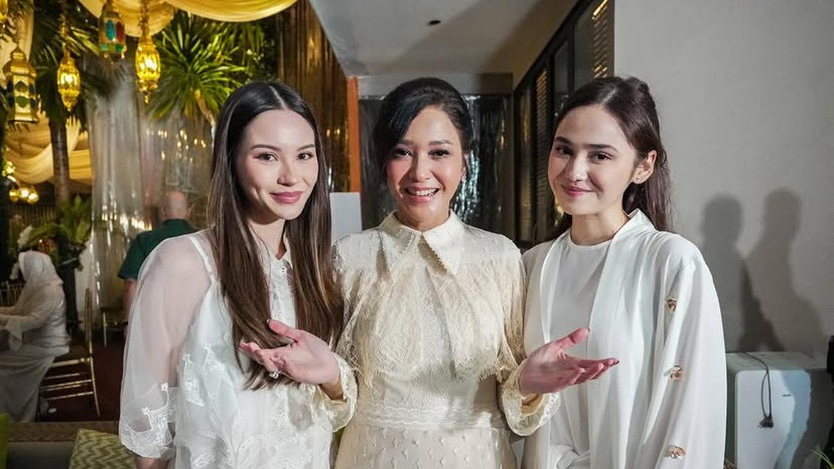 Tampilan Maia Estianty Dibalut Dress Putih Stunning Saat Halal Bihalal, Tak Kalah Stunning dengan Kedua Calon Menantu Good Looking