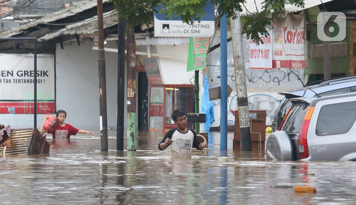 Foto Banjir Rendam Ciledug Indah