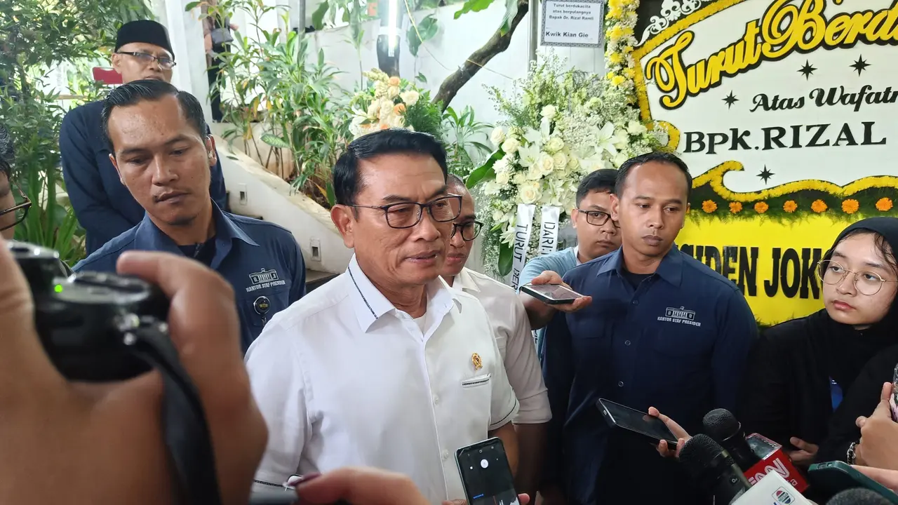 Moeldoko melayat ke rumah duka Rizal Ramli, Rabu (3/1/2024).