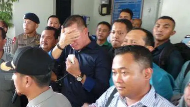 Bupati Tangkapan KPK Mengemis Minta Dibebaskan Hakim