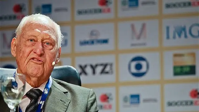Sudah Tradisi, Presiden FIFA Sulit Digantikan