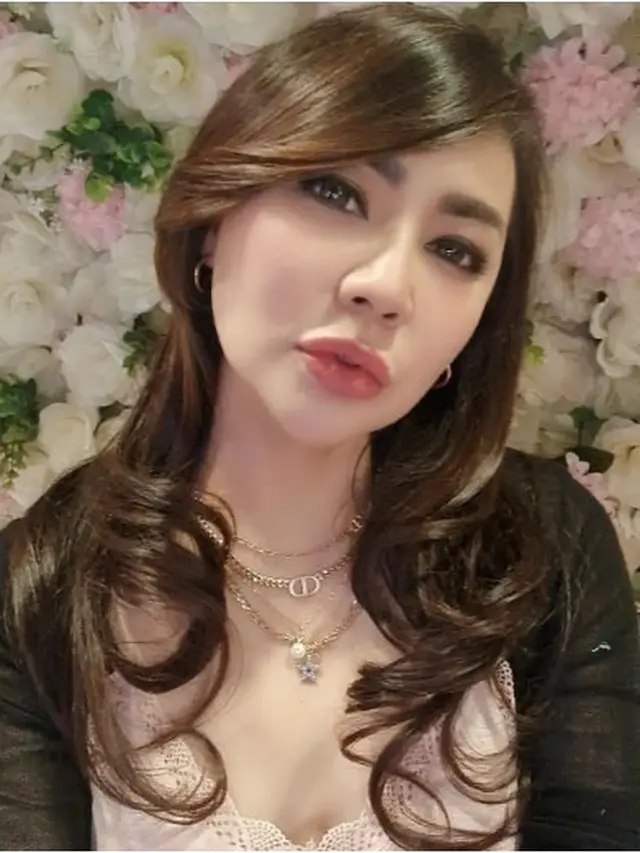 7 Potret Terbaru Tessa Kaunang Usai Jalani Sulam Bibir, Curi Perhatian