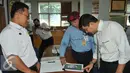 Menteri Pendayagunaan Aparatur Negara dan Reformasi Birokrasi (PANRB), Yuddy Chrisnandi melakukan sidak ke Gedung Arsip Nasional di hari pertama kerja, Jakarta, Rabu (22/7/2015). (Liputan6.com/Herman Zakharia) 