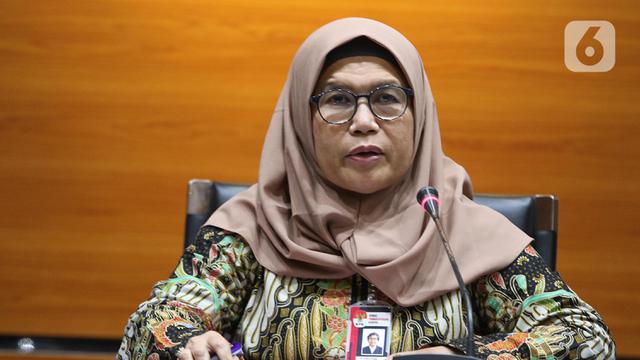 KPK Perlihatkan Barang Bukti OTT Wahyu Setiawan