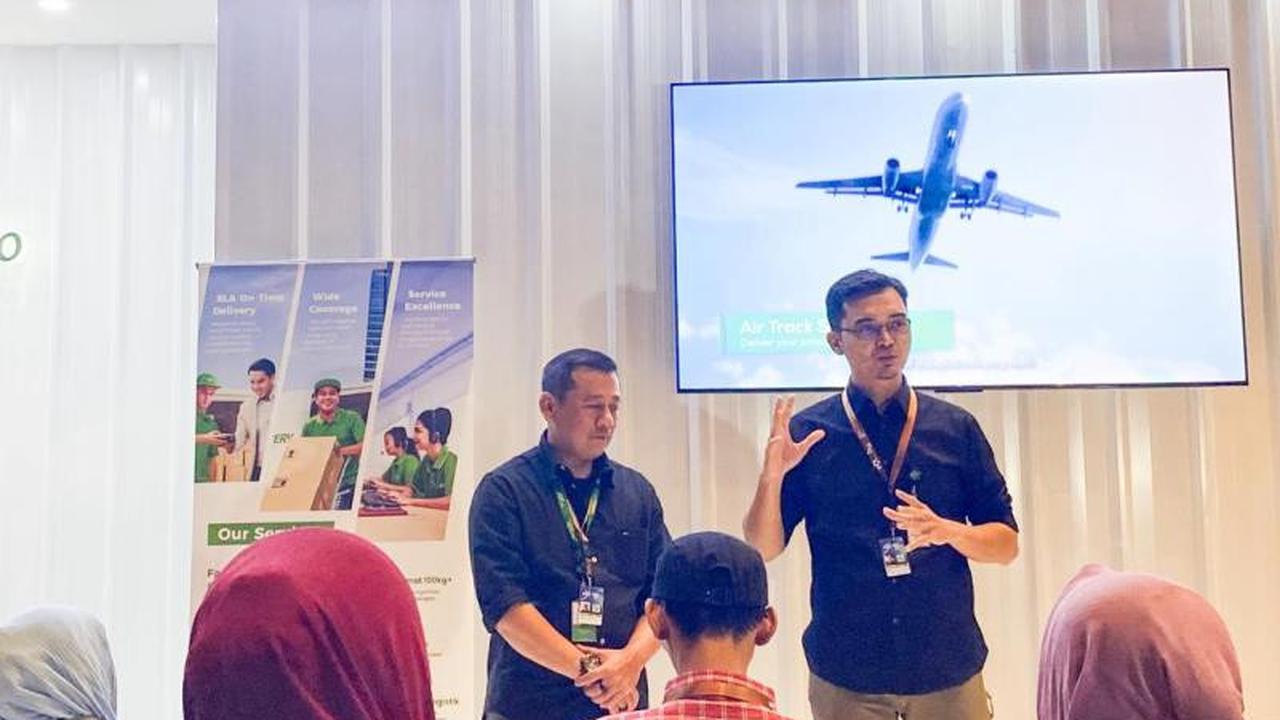 Perusahaan Kargo Kenalkan Layanan Pengiriman Internasional di Pameran IFEX 2024.  foto: istimewa