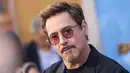 Robert Downey Jr keluar dari sekolah dan pindah ke New York demi kariernya di dunia akting. (VALERIE MACON / AFP)