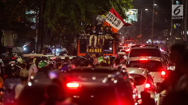 Semarak Malam Takbiran Menyambut Idul Fitri di Tanah Abang