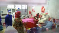 Bupati Bogor Ade Yasin mengajak para penyintas Covid-19 mendonorkan plasma konvalesen. (Liputan6.com/Achmad Sudarno)