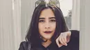 Di industri hiburan tanah air, nama Prilly latuconsina bukan lagi hal yang asing untuk didengar. Berbagai judul film dan sinetron telah dibintanginya. Meski begitu, ternyata Prilly tak lupa akan pendidikannya. (Instagram/prillylatuconsina96)
