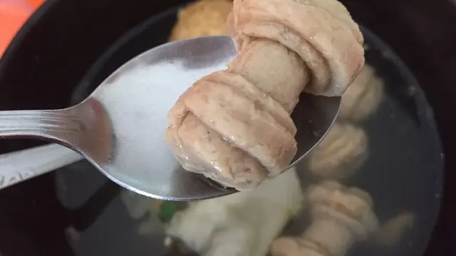 6 Bentuk Bakso Ini Terlalu Unik, Pembeli Geleng Kepala