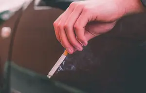 Merokok di Luar Rumah Tak Cukup Lindungi Anak dari Paparan Rokok