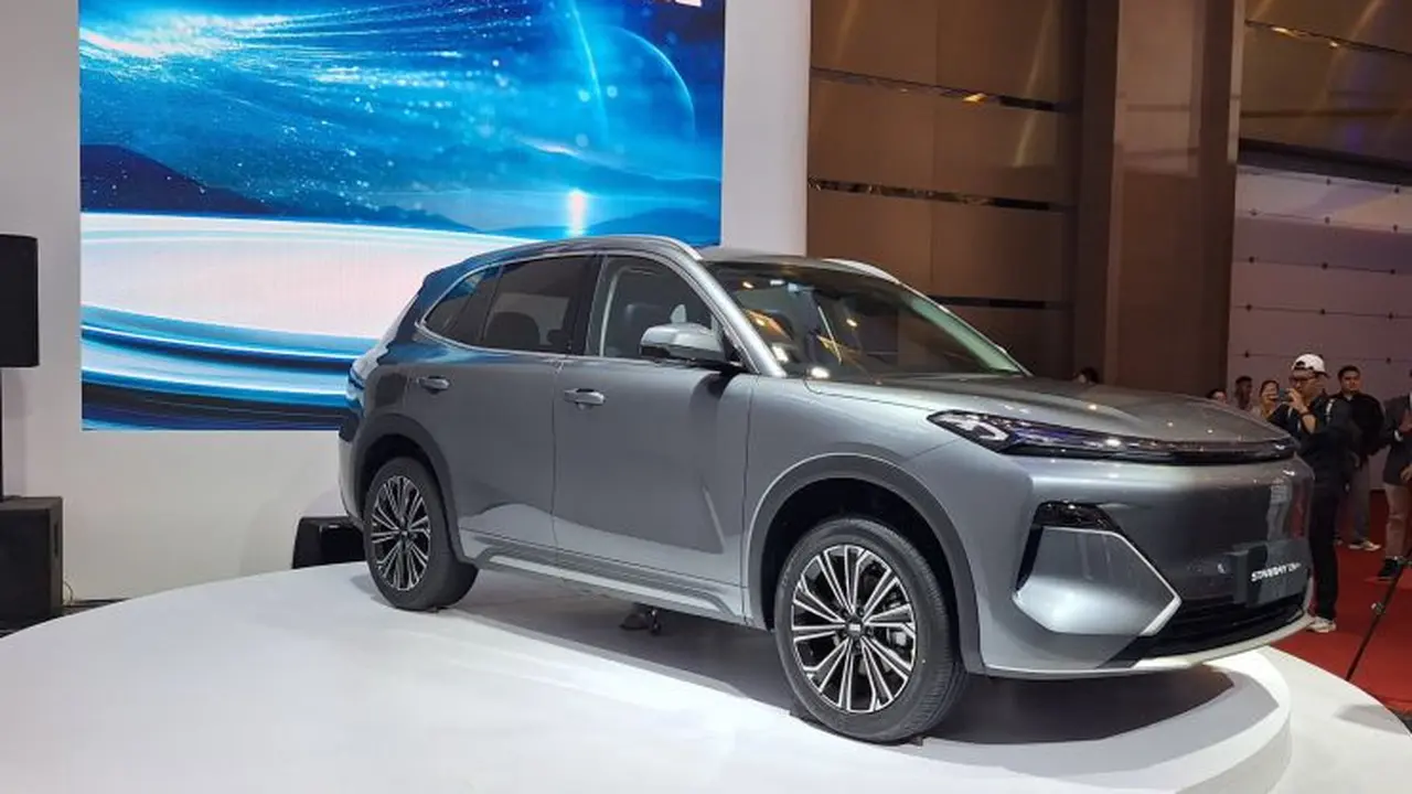 Geely Pamer Starray EM-i di GIIAS 2025, Siap Diproduksi Lokal (Arief A/Liputan6.com)