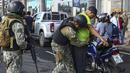 Keadaan darurat diumumkan di daerah-daerah negara yang sedang berjuang melawan kejahatan terkait narkoba. (AFP/Gerardo Menoscal)