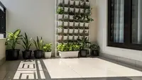 Cara Membuat Rak Tanaman Vertikal dari Pipa PVC untuk Teras Rumah, Inspirasi Hemat & Estetik