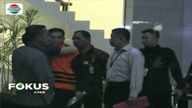 KPK Tahan Istri Bupati Bengkulu Selatan dan Keponakannya