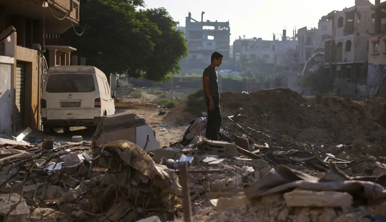 Israel Katz juga mengizinkan pemanggilan sekitar 60.000 pasukan cadangan. (BASHAR TALEB/AFP)