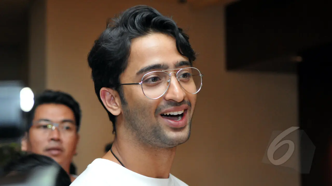 Pesona Shaheer Sheikh Bikin Kaum Hawa Jatuh Cinta