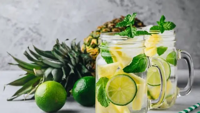Infused Water. (foto: Pinterst/ELLE Belgique).