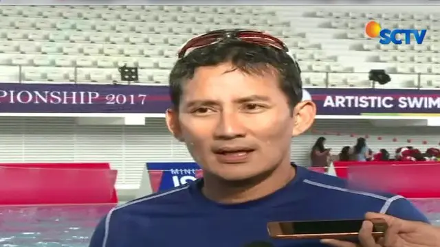 Sandiaga Uno Jajal Kolam Akuatik GBK