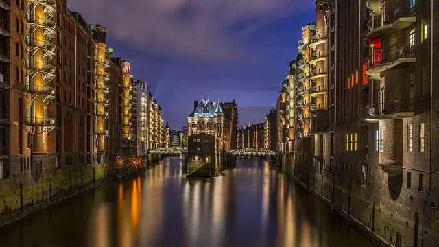 Keindahan Speicherstadt (sumber: pixabay)