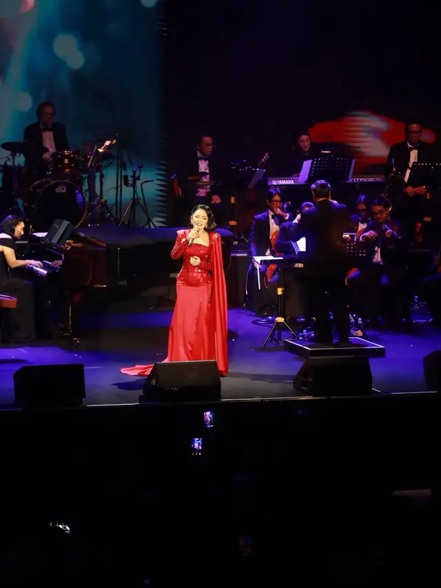 Kris Dayanti di Konser A Tribute to Teresa Teng (Fikri Alfi Rosyadi)