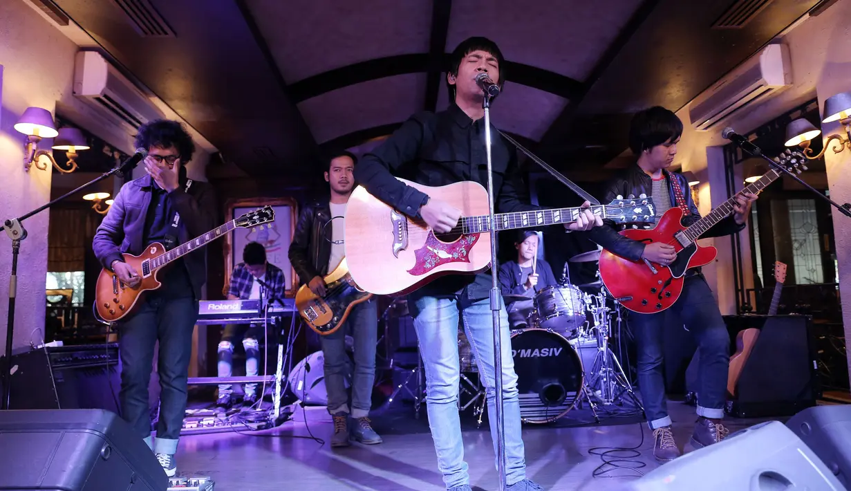 Yang tidak kalah menarik, Grup ini termasuk solid dibanding beberapa band lain. Banyak grup yang berganti-ganti personel, sedangkan Rian dkk, tetap solid hingga menginjak usianya 14 tahun. (Galih W. Satria/Bintang.com)