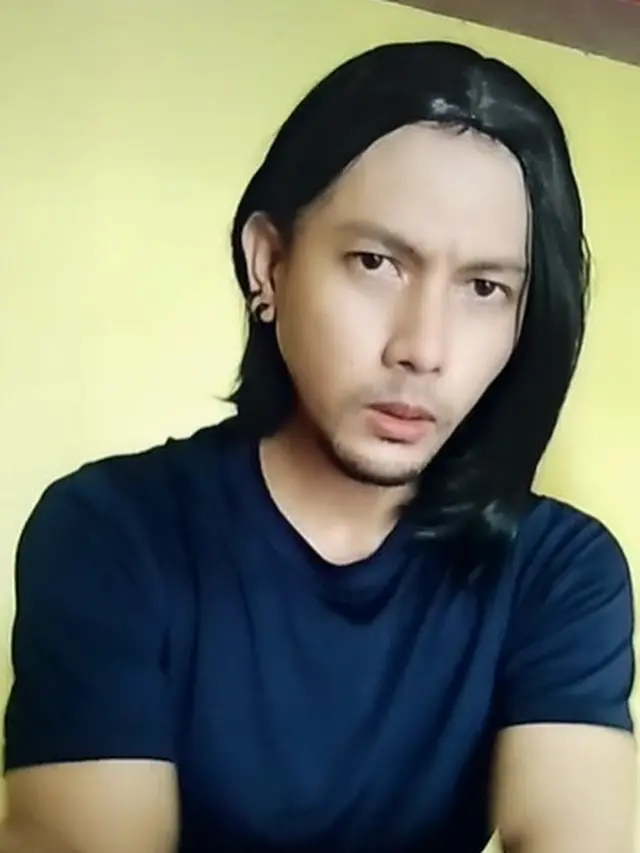 Viral Pria Disebut 'Kembaran' Chef Juna di TikTok, Ini 6 Potretnya