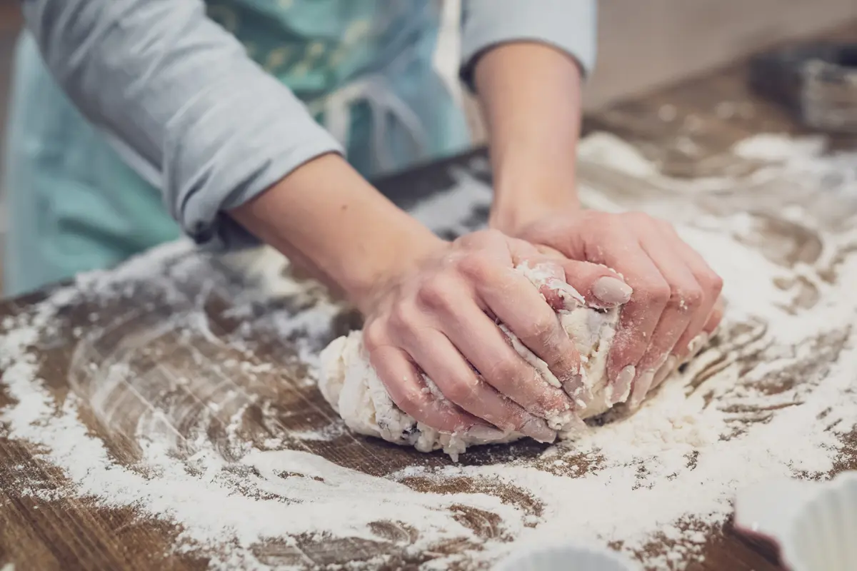 ilustrasi membuat kue kering/unsplash