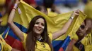 Kedatangan fans cantik dari berbagai negara ini menjadi daya tarik sendiri di Piala Dunia Brasil (AFP PHOTO / ARIS MESSINIS)