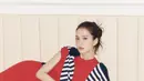 Dalam keterangan rilis yang diterima FIMELA, JISOO mengungkapkan bahwa koleksi ini memadukan warisan Amerika dengan kesederhanaan yang bernilai, membuatnya merasa nyaman dan autentik. Tommy Hilfiger sendiri menyebut JISOO sebagai ikon modern yang memancarkan energi positif dan membawa perspektif segar ke dalam gaya Americana. [Dok/Tommy Hilfiger].