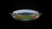 Piala Dunia U-17 2023 segera dibuka sore ini, Jumat (10/11/2023) di Stadion Gelora Bung Tomo (GBT), Surabaya, dengan laga pembuka antara Timnas U-17 Panama menghadapi Maroko pada pukul 16.00 yang akan dilanjutkan dengan upacara pembukaan serta laga antara Timnas Indonesia U-17 kontra Ekuador. Stadion GBT yangg telah bersolek selama masa persiapan akan menjadi saksi sejarah ajang dua tahunan pesta sepak bola usia muda sejagat. Kesiapan Stadion GBT terlihat dari kondisi rumput, tribun penonton dan sarana penunjang lainnya yang serba ciamik. Seperti apa penampakannya? (Bola.com/Bagaskara Lazuardi)