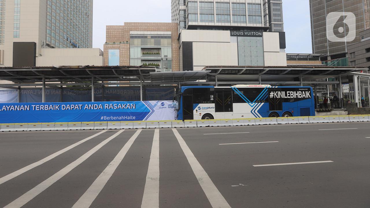 Halte Transjakarta Bundaran HI Kini Kembali Beroperasi