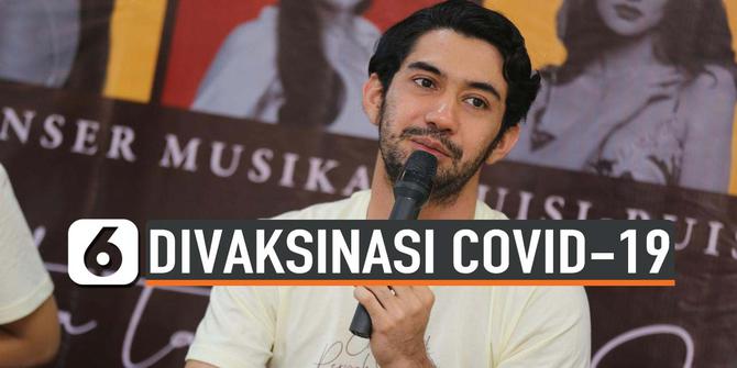 VIDEO: Reza Rahadian Divaksinasi Covid-19 Pertama, Ketakutan Jarum Suntik