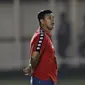 Pelatih Bhayangkara FC, Alfredo Vera, saat melawan Madura United pada laga Liga 1 2019 di Stadion Madya, Jakarta, Senin (5/8). Kedua tim bermain imbang 1-1. (Bola.com/M iqbal Ichsan)