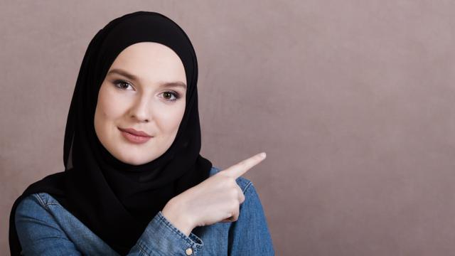 Ilustrasi perempuan muslim