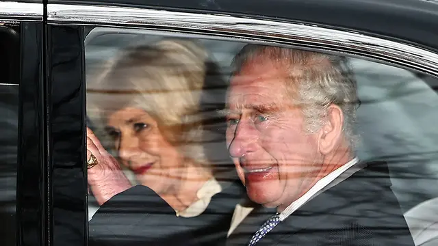 Senyum Raja Charles III Saat Akan Temui Pangeran Harry 30 Menit Setelah 16 Bulan Tak Bersua