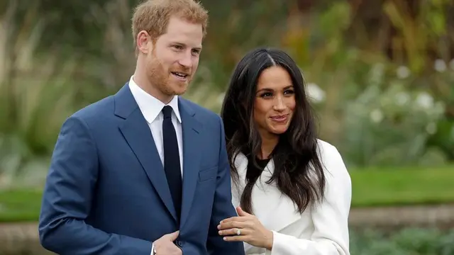 [Bintang] Pangeran Harry - Meghan Markle