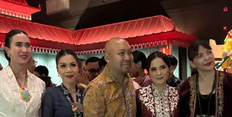 Sederet public figure kenakan kebaya encim saat hadiri pameran Kongsi di Museum Nasional Jakarta. Ada Annisa Pohan hingga Menpar Widi Wardhana yang juga jinjing tas lokal dan tas etnik [@annisayudhoyono]