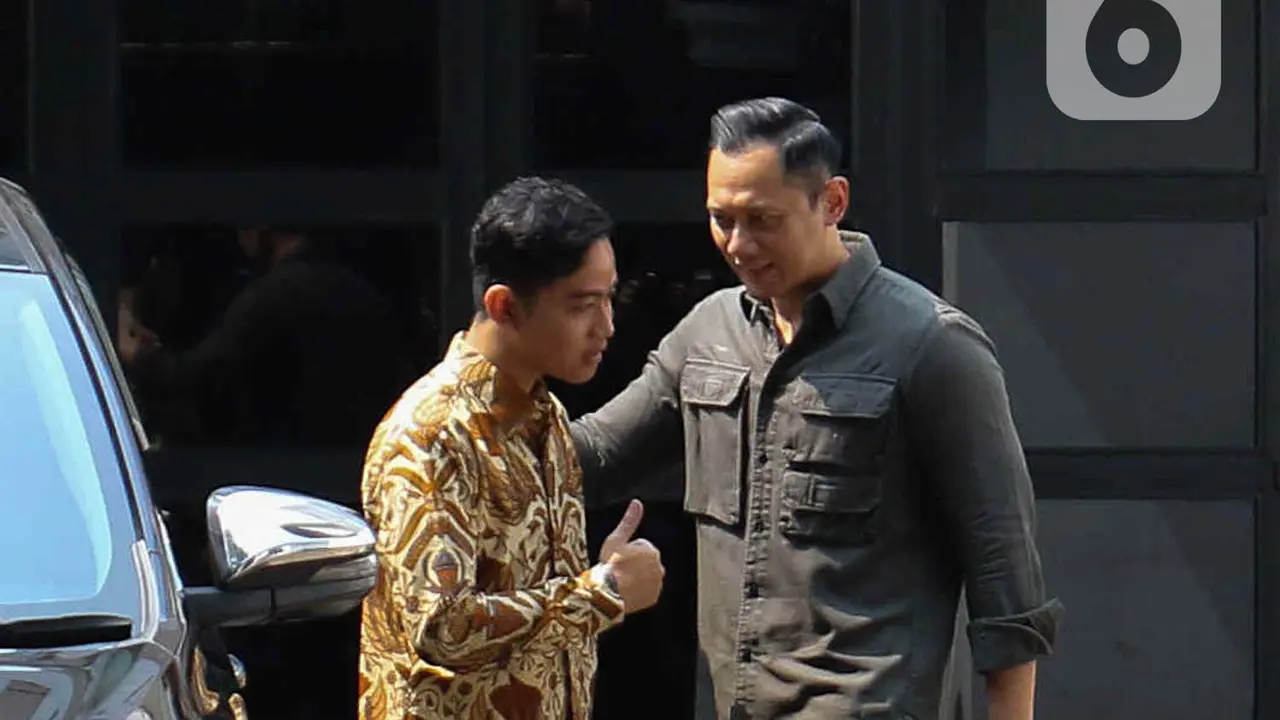Gibran Rakabuming Raka dan Agus Harimurti Yudhoyono