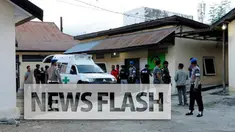  Pria tanpa identitas ditembak mati anggota Unit Intelijen Polsek Poso Pesisir Selatan. Pria tersebut hendak membacok polisi dengan parang dan mengeluarkan bom rakitan berbentuk pipa. Polri menduga pria itu anggota kelompok radikal Santoso.