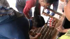 Menjelang Tahun Baru Polres Ogan Ilir Merazia Minuma Keras di sejumlah warung. Polisi menyita ratusn minuman keras yang dijual secara ilegal