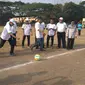 Sekjen PKB Abdul Kadir Karding memuka Liga Santri Nusantara Regional Jawa Tengah III di Stadion Trisanja, Rabu (6/9/2017). (Liputan6.com/Fajar Eko Nugroho)