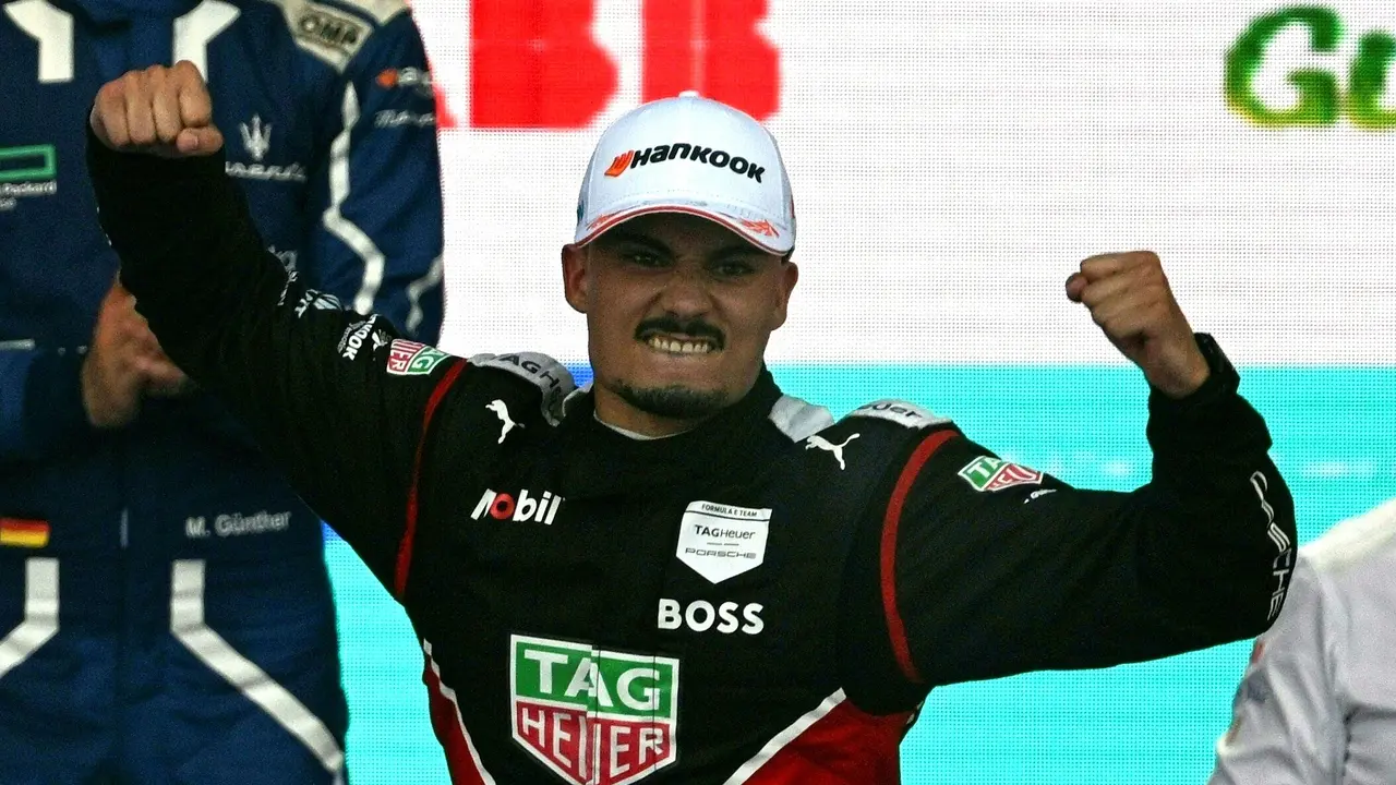 Pascal Wehrlein Jadi Sorotan Jelang Formula E Jakarta 202