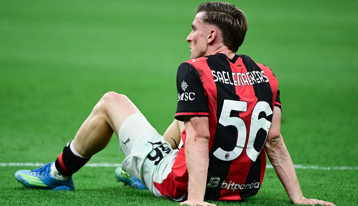Hasil negatif tersebut membuat tiket menuju kompetisi elite Eropa resmi lepas dari genggaman AC Milan. Rossoneri terpaksa menyudahi kompetisi musim ini dengan finis di peringkat kelima klasemen akhir lewat koleksi 70 poin. (AFP/Piero Cruciatti)