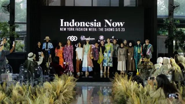 6 Desainer Indonesia Siap Tampil di New York Fashion Week, Karyanya Terinspirasi dari 6 Daerah