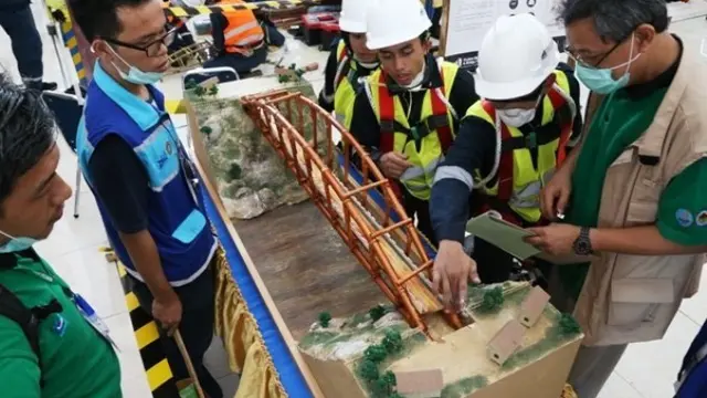 Suasana Lomba Konten Jembatan Indonesia (KJI) XII dan Kontes Bangunan Gedung Indonesia (KBGI) VIII di Politeknik Negeri Sriwijaya