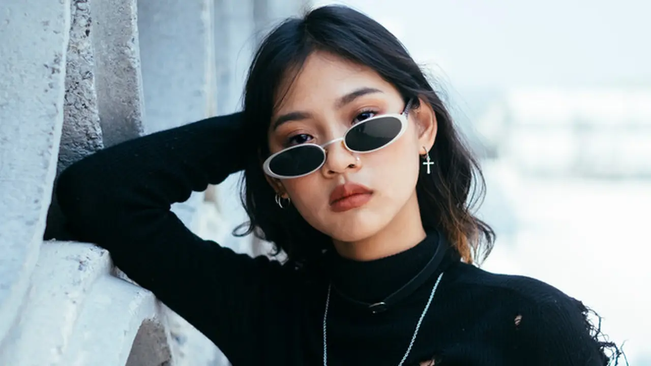 perempuan marah ketus sedih